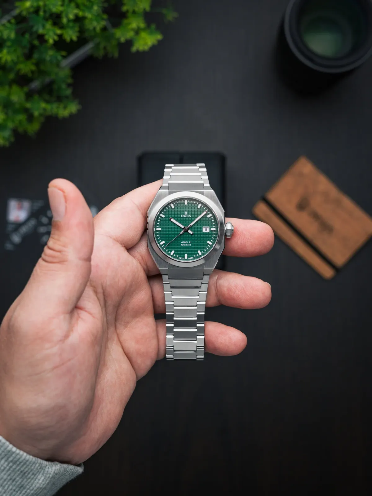 DWISS Model A1 на Worn&Wound