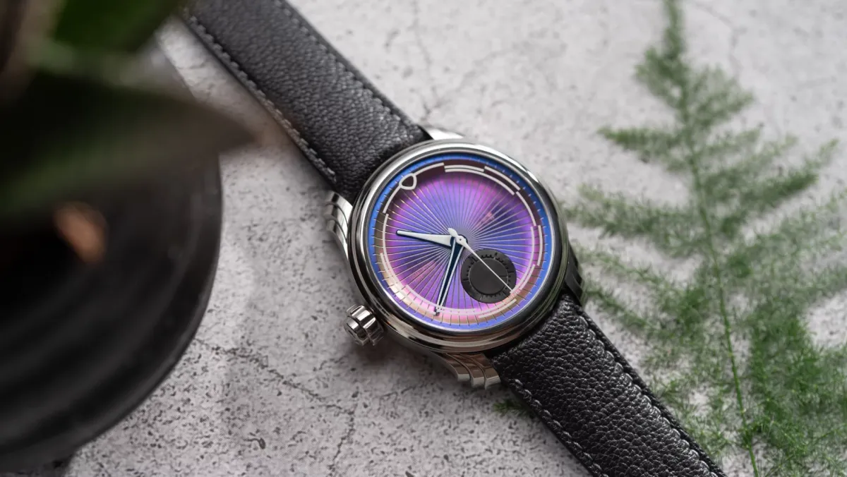 MING 57.04 Iris на Time+Tide