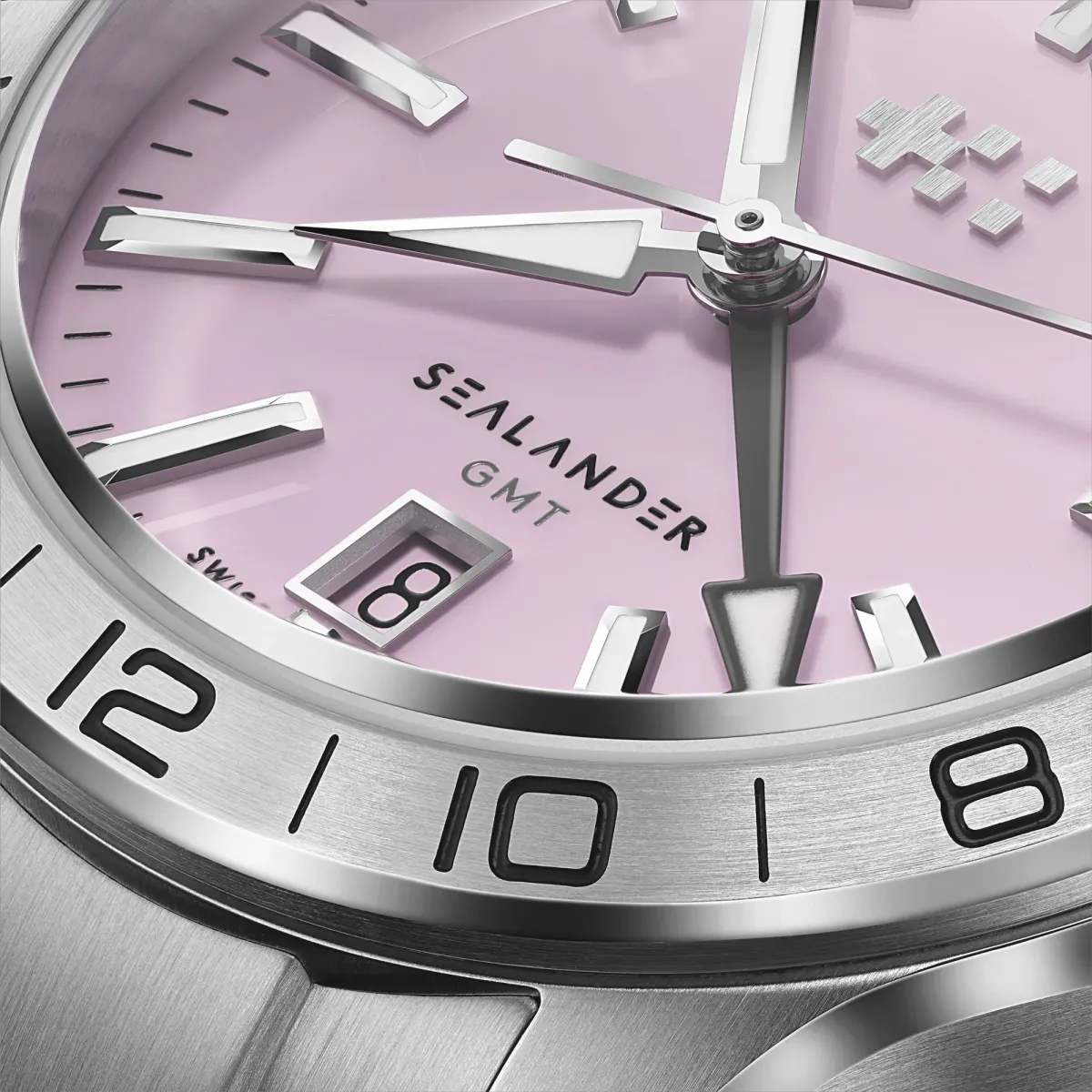 Британцы Christopher Ward представили обновленную модель C63 Sealander GMT