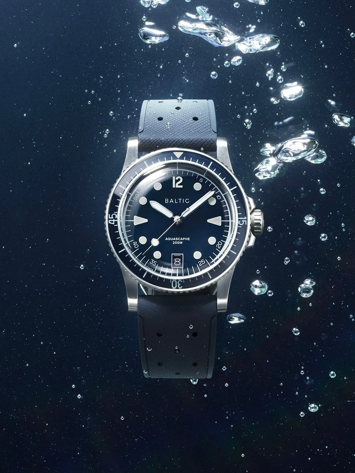 Французы Baltic представили новую версию модели Aquascaphe MK2 - с датой