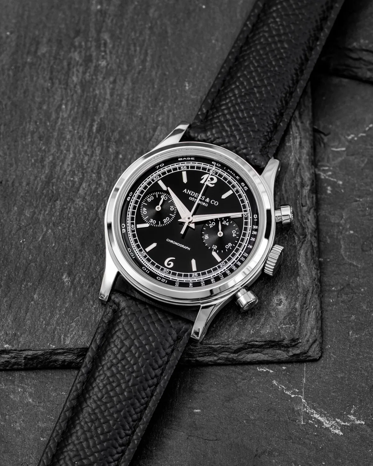 Шведы Anders & Co Timepieces представили обновленную версию модели AC1 Chronograph