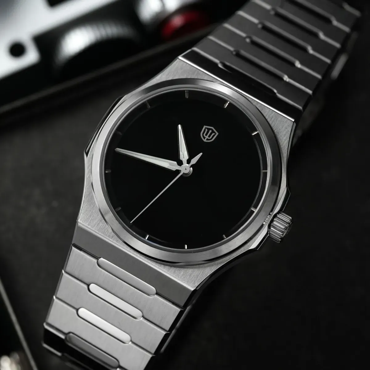 Китайцы Watchdives представили новую модель WDC0001 PREMIER