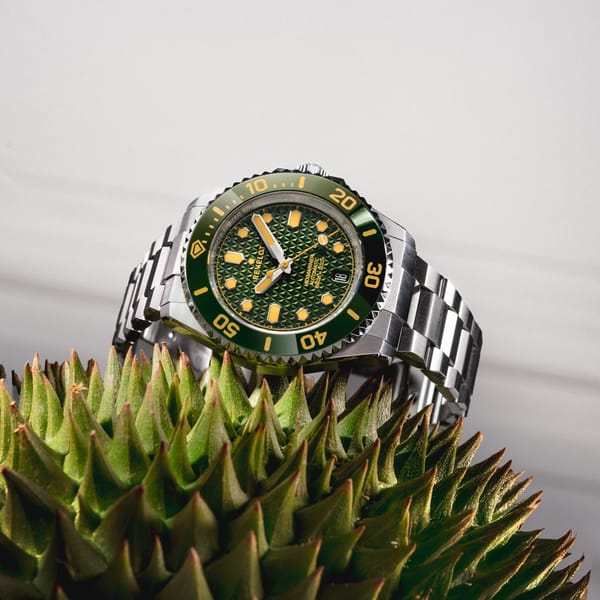 Анонс Revelot Hexmariner 39  Durian