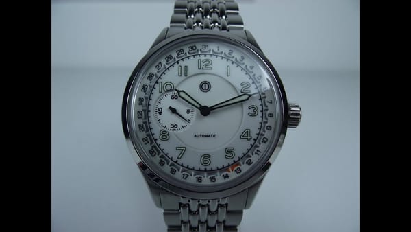 MMI Heritage 38 Mint White Full Lume от WR4K