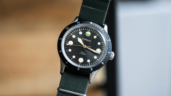 Typsim 100M на Hodinkee