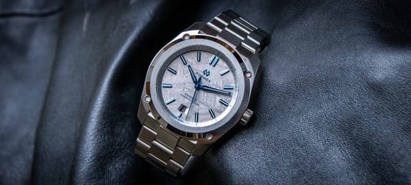 Formex Essence 41 Space Ghost на ABlogToWatch