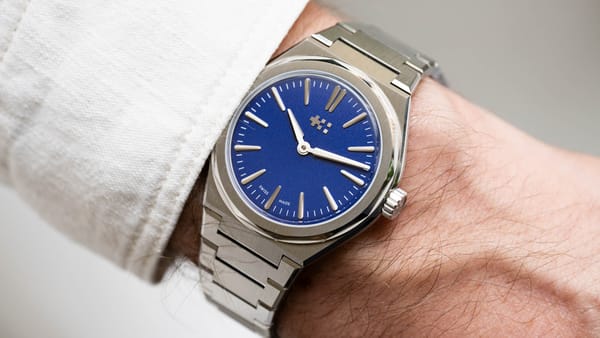 Christopher Ward The Twelve 660 на Hodinkee