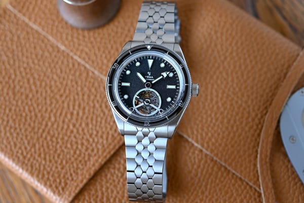 Yema Superman Tourbillon Millésime на Monochrome