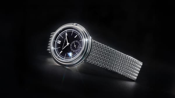 Furlan Marri Disco Volante Onyx на Hodinkee