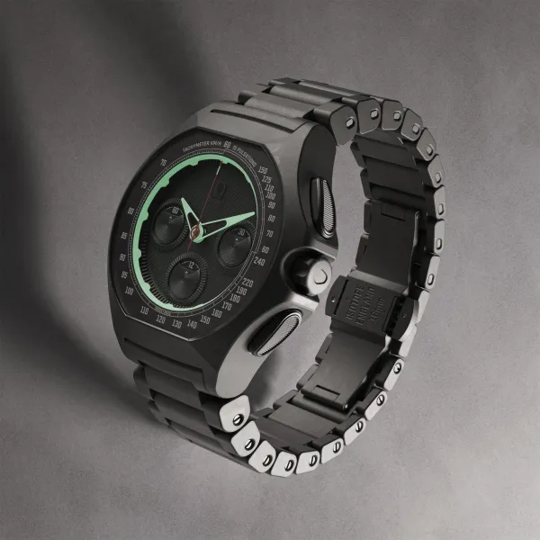 Британцы Isotope анонсировали модель Chronograph Moonshot Stealth