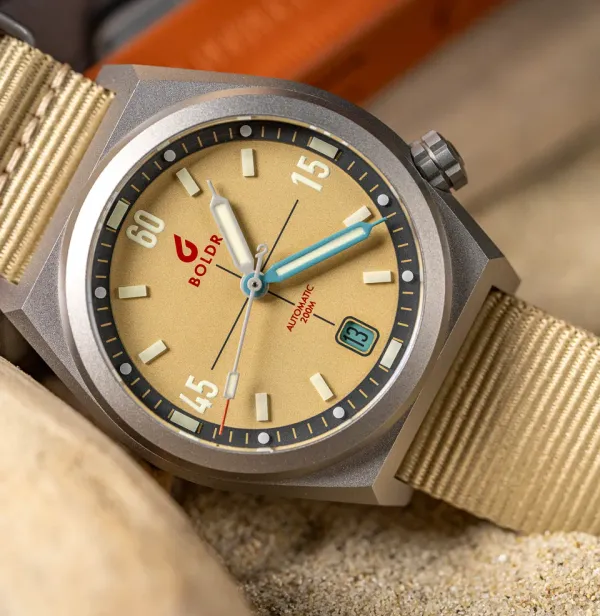 Boldr совместно с американским ритейлером Windup Watch Shop представили третью лимитированную версию модели Venture LE