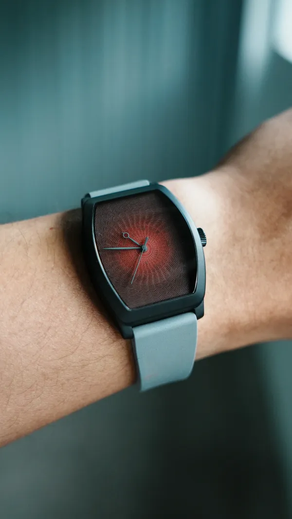 Австралийцы Galvin Watch Company открыли предзаказ на новую модель Fusion